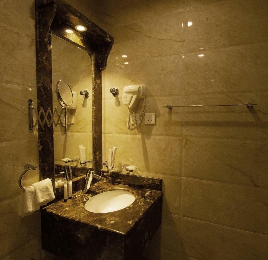 Rona 2* Al Khobar